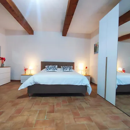 Tuscany Hills La Veduta チェルタルド